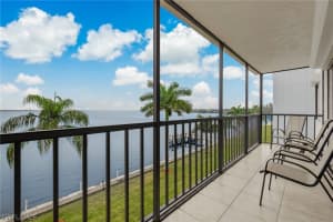 3460 N Key Dr APT 419, North Fort Myers, FL 33903, Sold 03/11/21