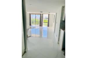 3101 N Country Club Dr APT 511, Aventura, FL 33180, Sold 05/03/21
