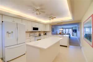 2445 W Gulf Dr UNIT E22, Sanibel, FL 33957, Sold 03/18/21