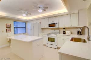 2445 W Gulf Dr UNIT E22, Sanibel, FL 33957, Sold 03/18/21
