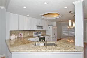 13105 Vanderbilt Dr, Naples, FL 34110, Sold 04/27/21