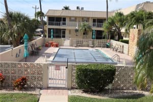 909 SE 46th Ln APT 210, Cape Coral, FL 33904, Sold 03/10/21