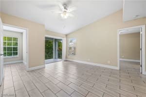 194 Santa Clara Dr Apt 11, Naples, FL 34104, Sold 03/24/21
