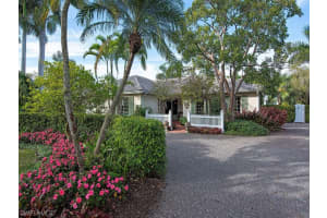575 18th Ave S, Naples, FL 34102, Sold 04/14/21
