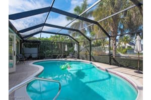 575 18th Ave S, Naples, FL 34102, Sold 04/14/21