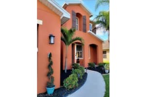 8150 Blue Daze Ct, Lehigh Acres, FL 33972, Sold 03/25/21