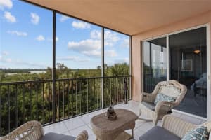 133 Vintage Bay Dr, Marco Island, FL 34145, Sold 04/22/21