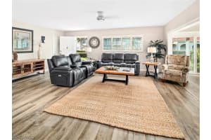 920 Collier Ct, Marco Island, FL 34145, Sold 03/01/21