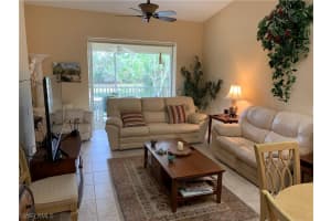 305 Robin Hood Cir, Naples, FL 34104, Sold 04/05/21