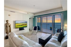 2743 First St APT 2504, Fort Myers, FL 33916, Sold 03/15/21