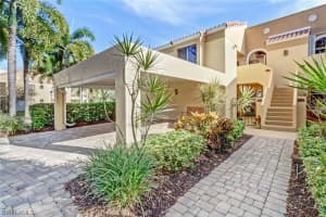 625 Beachwalk Cir, Naples, FL 34108, Sold 02/26/21