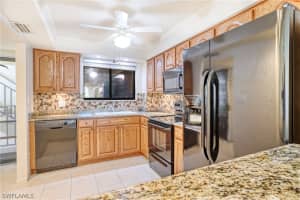 2121 Collier Ave APT 216, Fort Myers, FL 33901, Sold 04/09/21