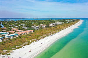827 E Gulf Dr UNIT C4, Sanibel, FL 33957, Sold 05/24/21