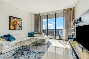 3000 Oasis Grand Blvd, Fort Myers, FL 33916, Sold 03/10/21