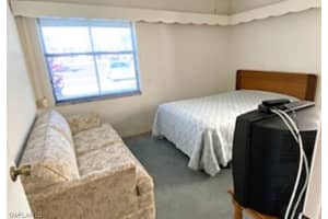 9295 Lake Park Dr APT 101, Fort Myers, FL 33919, Sold 10/19/21