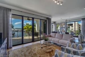 1490 5th Ave S, Naples, FL 34102, Sold 04/11/22
