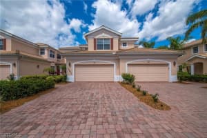 12811 Carrington Cir, Naples, FL 34105, Sold 05/10/21