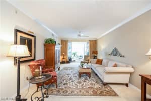 760 Wiggins Lake Dr, Naples, FL 34110, Sold 03/12/21