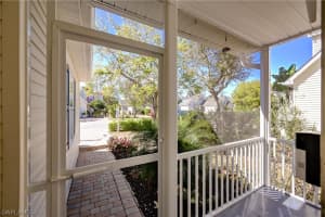 210 Leawood Cir, Naples, FL 34104, Sold 04/16/21