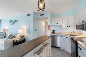 1215 Edington Pl, Marco Island, FL 34145, Sold 05/07/21