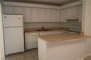 The Village of Cedarbend, 5214 Cedarbend Dr #2, Fort Myers, FL 33919, Sold 04/12/21