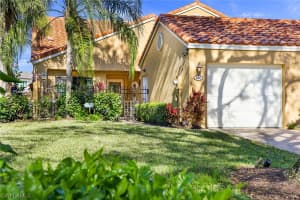 566 Beachwalk Cir, Naples, FL 34108, Sold 04/23/21