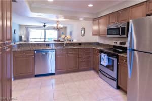 106 Pinebrook Dr, Fort Myers, FL 33907, Sold 04/08/21