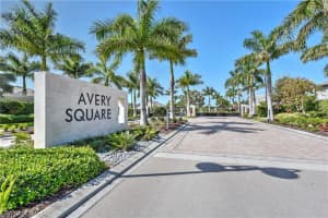 7115 Barnsbury Ln, Naples, FL 34109, Sold 05/27/21