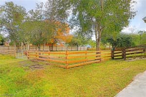 2381 Leavitt Rd, Alva, FL 33920, Sold 03/12/21