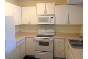 8298 Key Royal Ln, Naples, FL 34119, Sold 04/26/21