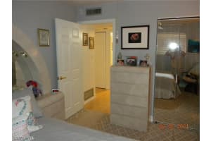 2121 Collier Ave APT 102, Fort Myers, FL 33901, Sold 05/14/21