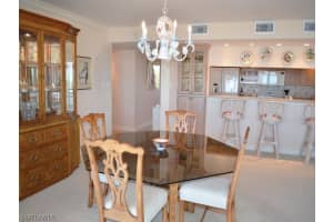 1605 Middle Gulf Dr UNIT 301, Sanibel, FL 33957, Sold 03/31/21