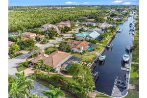 6627 Daniel Ct, Fort Myers, FL 33908, Sold 03/23/21