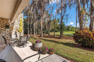 101 Clubhouse Ln, Naples, FL 34105, Sold 04/27/21