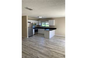 1436 Park Shore Cir #3, Fort Myers, FL 33901, Sold 03/17/21
