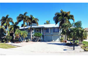 14346 Sandarac Dr, Bokeelia, FL 33922, Sold 04/02/21
