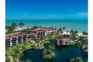 2445 W Gulf Dr UNIT E2, Sanibel, FL 33957, Sold 04/30/21