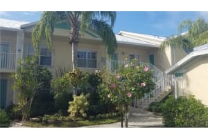 3275 Jessica Ln, Naples, FL 34105, Sold 03/25/21