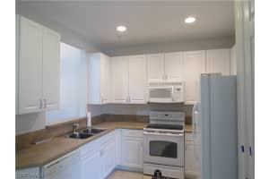 1365 Mariposa Cir, Naples, FL 34105, Sold 04/28/21