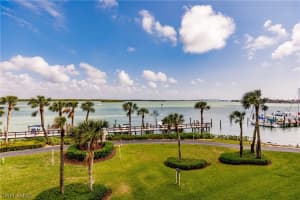 1085 Bald Eagle Dr, Marco Island, FL 34145, Sold 05/03/21