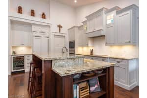 1818 Medea Ct, Naples, FL 34109, Sold 05/06/21