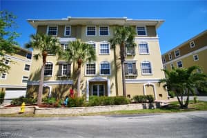 10081 Lake Cove Dr APT 102, Fort Myers, FL 33908, Sold 04/15/21