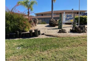 505 SE 43rd St # 103, Cape Coral, FL 33904, Sold 04/08/21