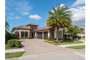 14697 Reserve Ln, Naples, FL 34109, Sold 04/19/21