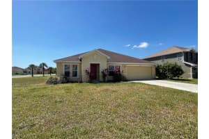 8110 Allamanda Ct, Lehigh Acres, FL 33972, Sold 05/14/21