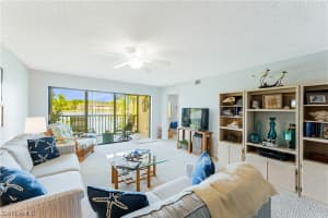 5724 Deauville Cir, Naples, FL 34112, Sold 04/02/21
