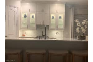 1365 Serrano Cir, Naples, FL 34105, Sold 05/05/21
