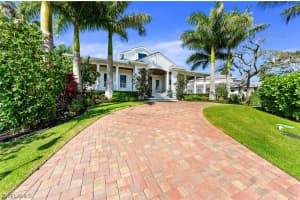 2150 Marina Dr, Naples, FL 34102, Sold 06/27/22
