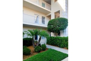 3245 Cypress Glen Way, Naples, FL 34109, Sold 04/23/21