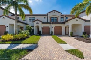 15152 Palmer Lake Cir, Naples, FL 34109, Sold 04/30/21